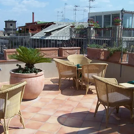 Le Terrazze Di Neapolis Frühstückspension Neapel