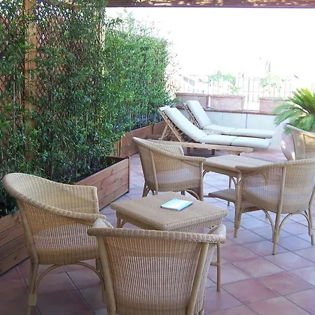Le Terrazze Di Neapolis Frühstückspension 3*