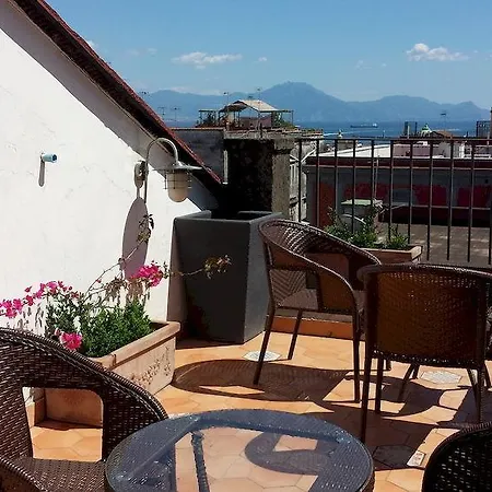 Le Terrazze Di Neapolis Frühstückspension